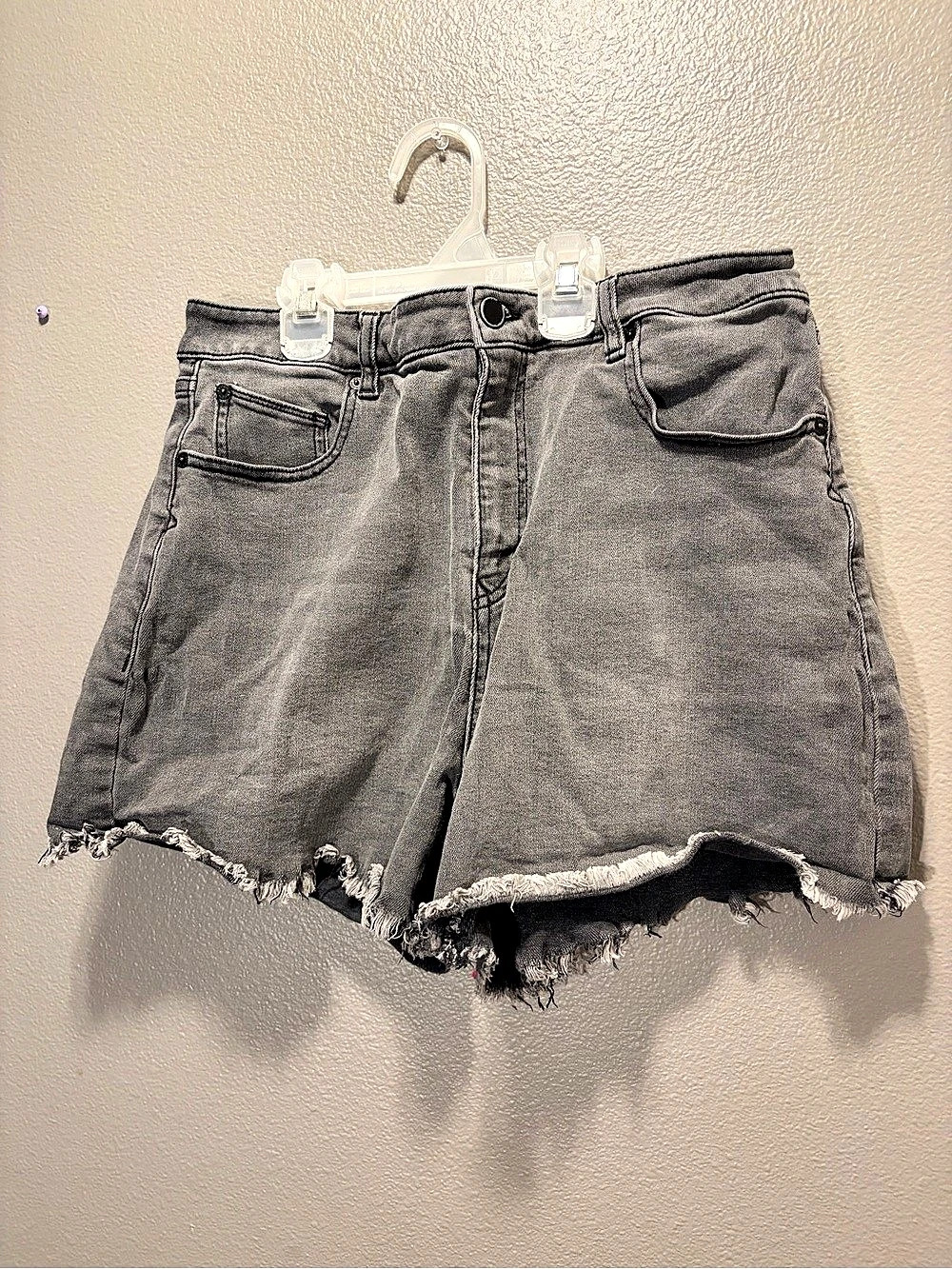 Volcom Womens Stone Step High Rise Denim Shorts Grey Frayed Cutoff Size 31